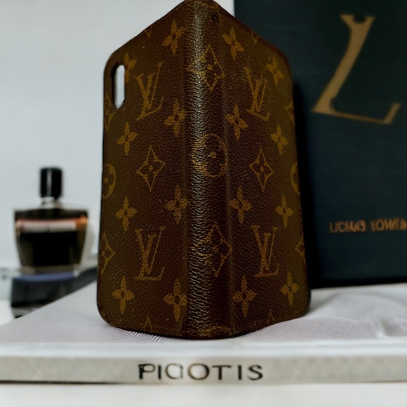 Louis Vuitton Cell Phones & Accessories Authentic Louis Vuitton